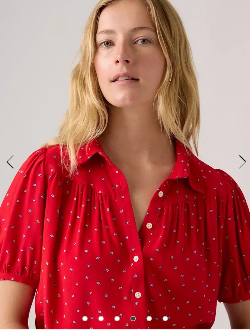 Levi's Red Short-Sleeve Button-Front Top with Micro Print-flowers size Large